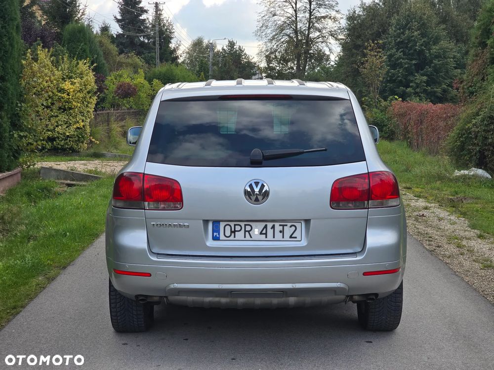 Volkswagen Touareg 2.5 R5 TDI Tiptr - 12