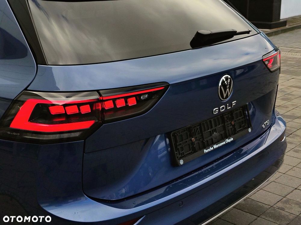 Volkswagen Golf Variant - 9