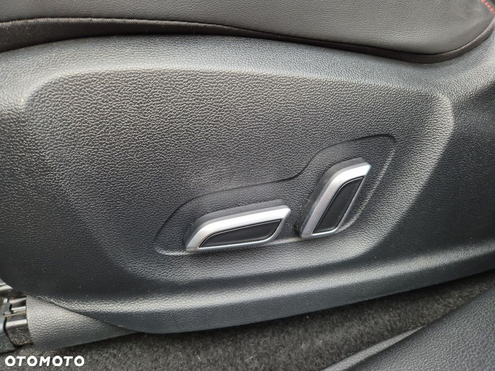 MG HS 1.5 T-GDI Exclusive DCT - 12