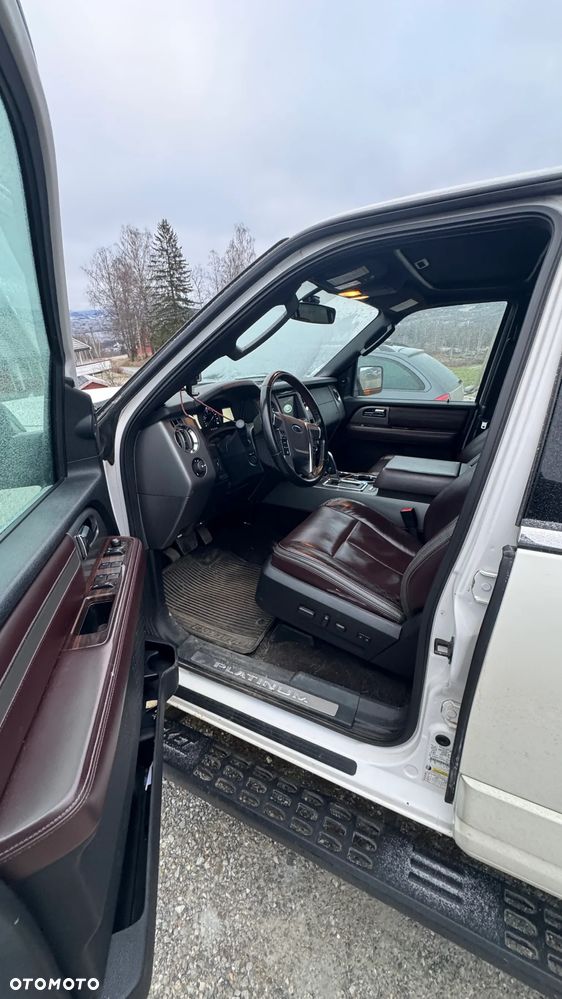 Ford Expedition - 6