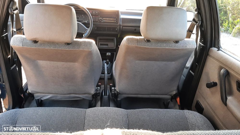 VW Golf - 9