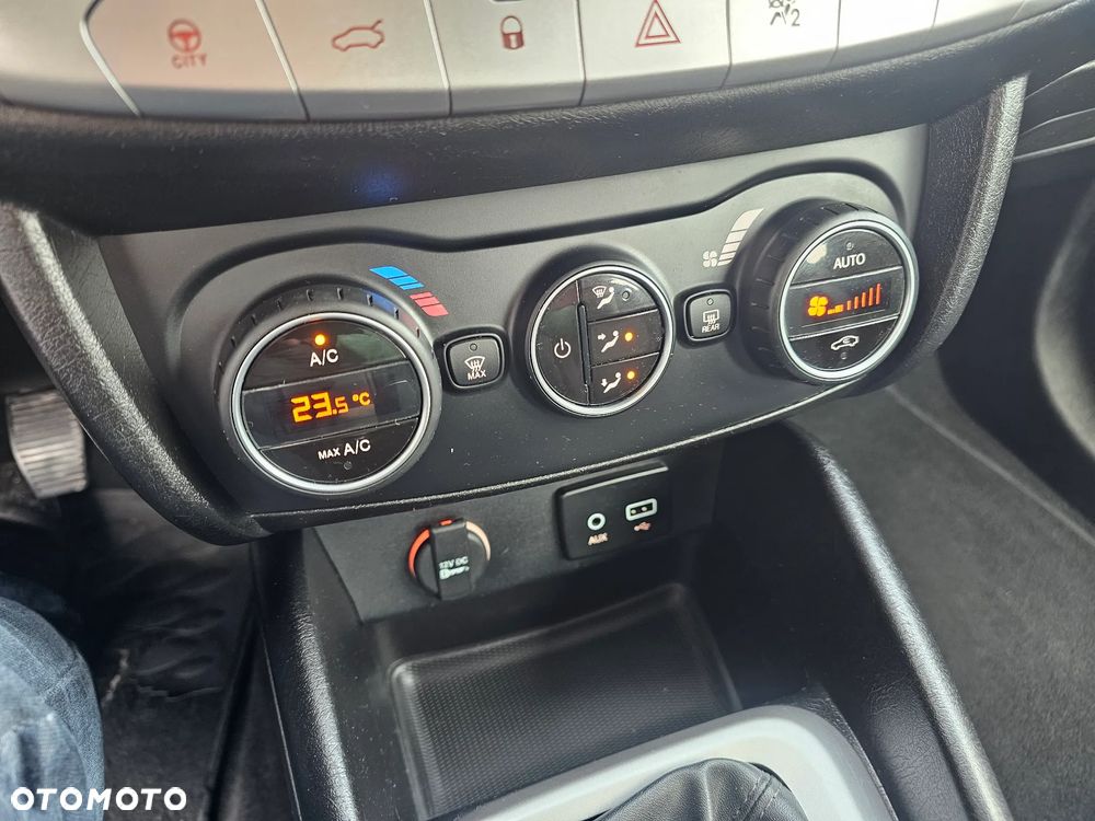 Fiat Tipo 1.6 MultiJet Lounge - 24