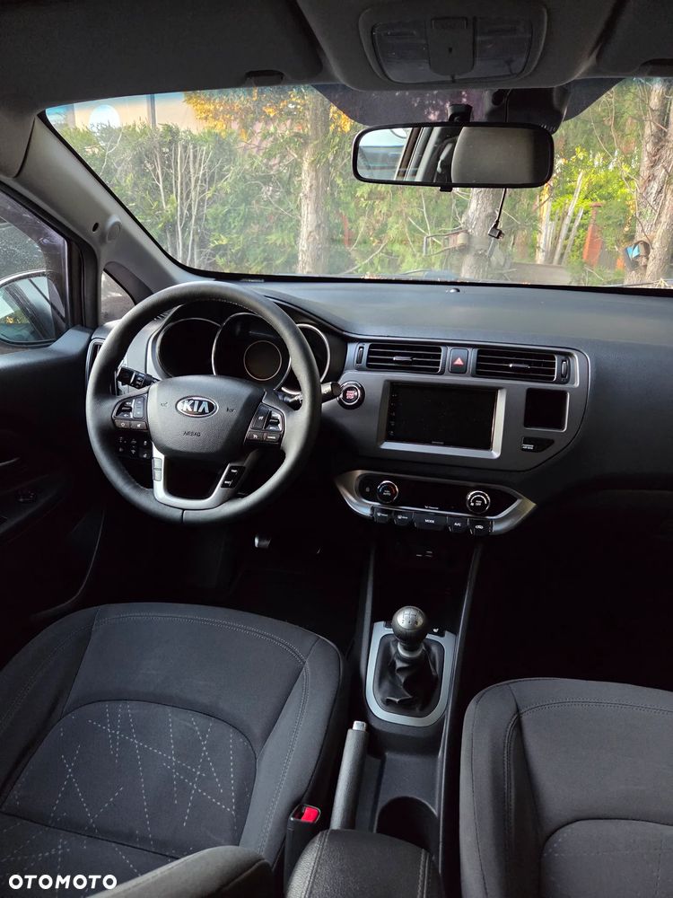 Kia Rio 1.2 XL - 28