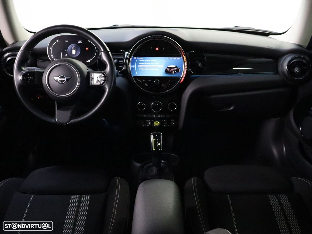MINI 3 Portas Cooper SE Classic - 9