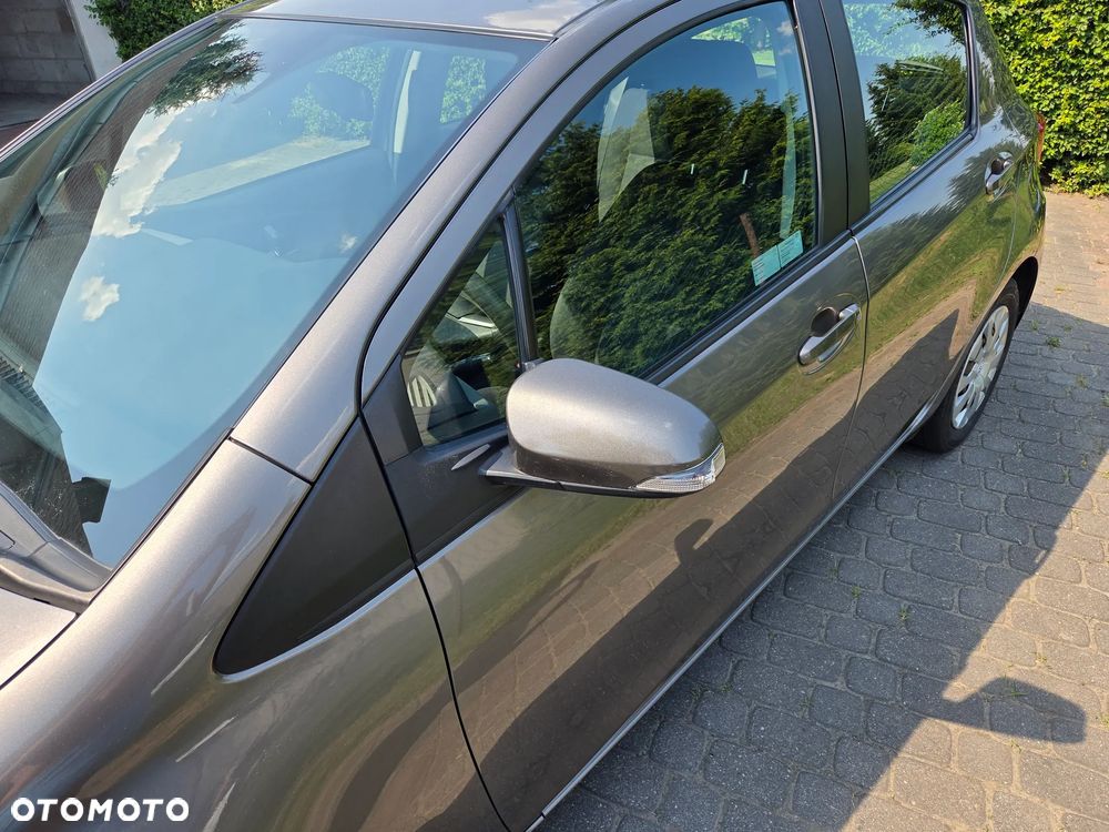 Toyota Yaris 1.5 Active - 5