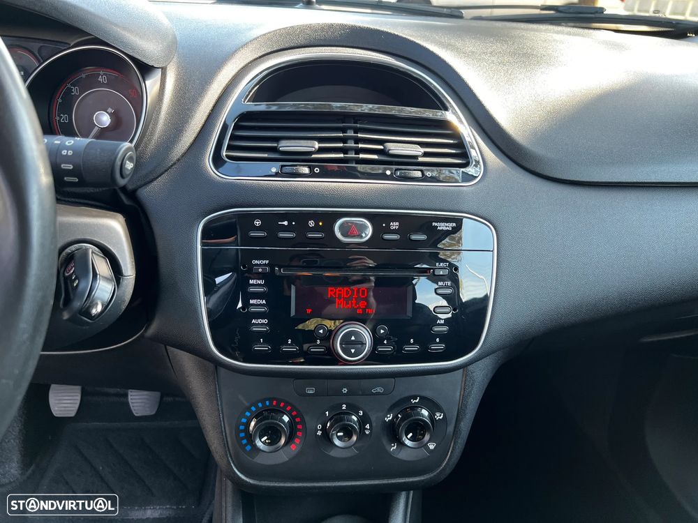 Fiat Punto 1.3 M-Jet Easy S&S - 9