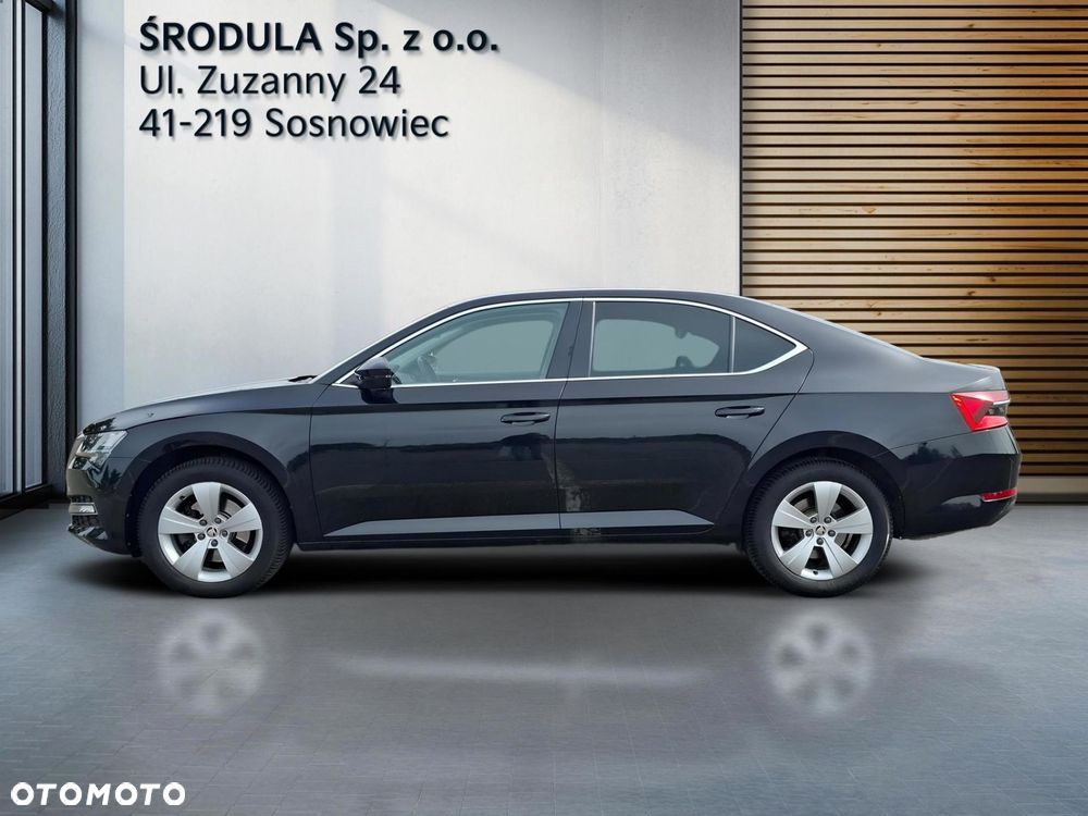 Skoda Superb 2.0 TDI SCR Style DSG - 2