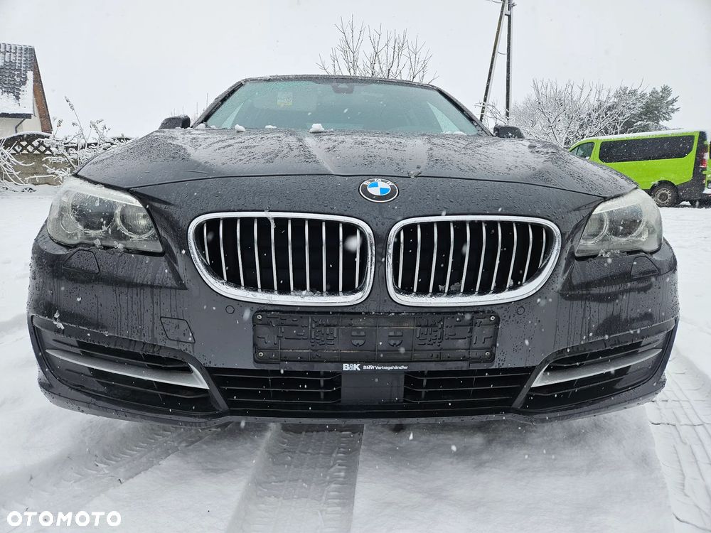BMW Seria 5 520d xDrive - 3