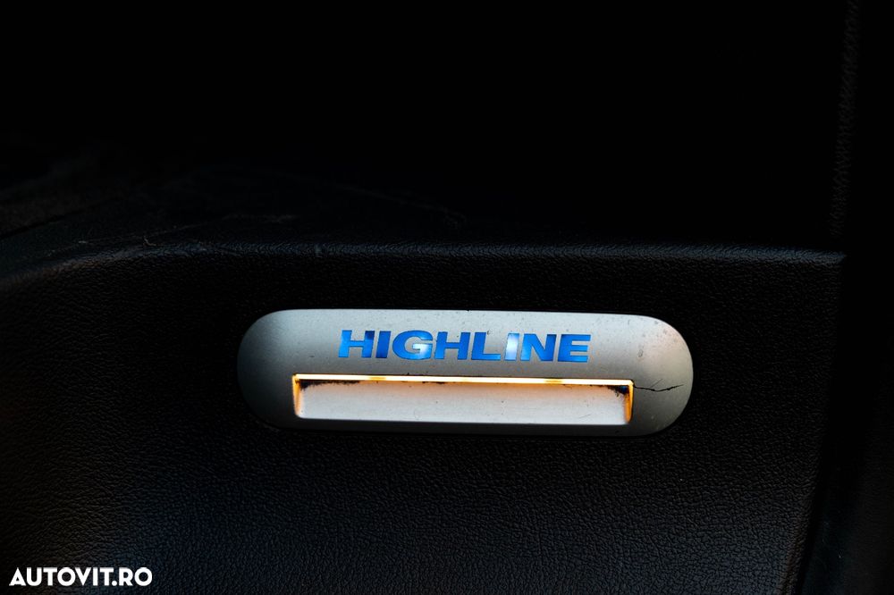 Volkswagen Multivan - 32