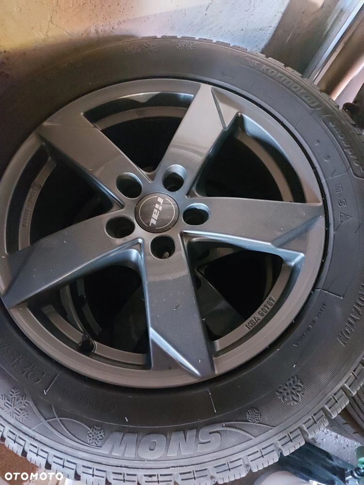 Ford S-Max - 30
