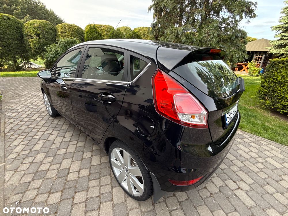 Ford Fiesta 1.0 EcoBoost Titanium - 5