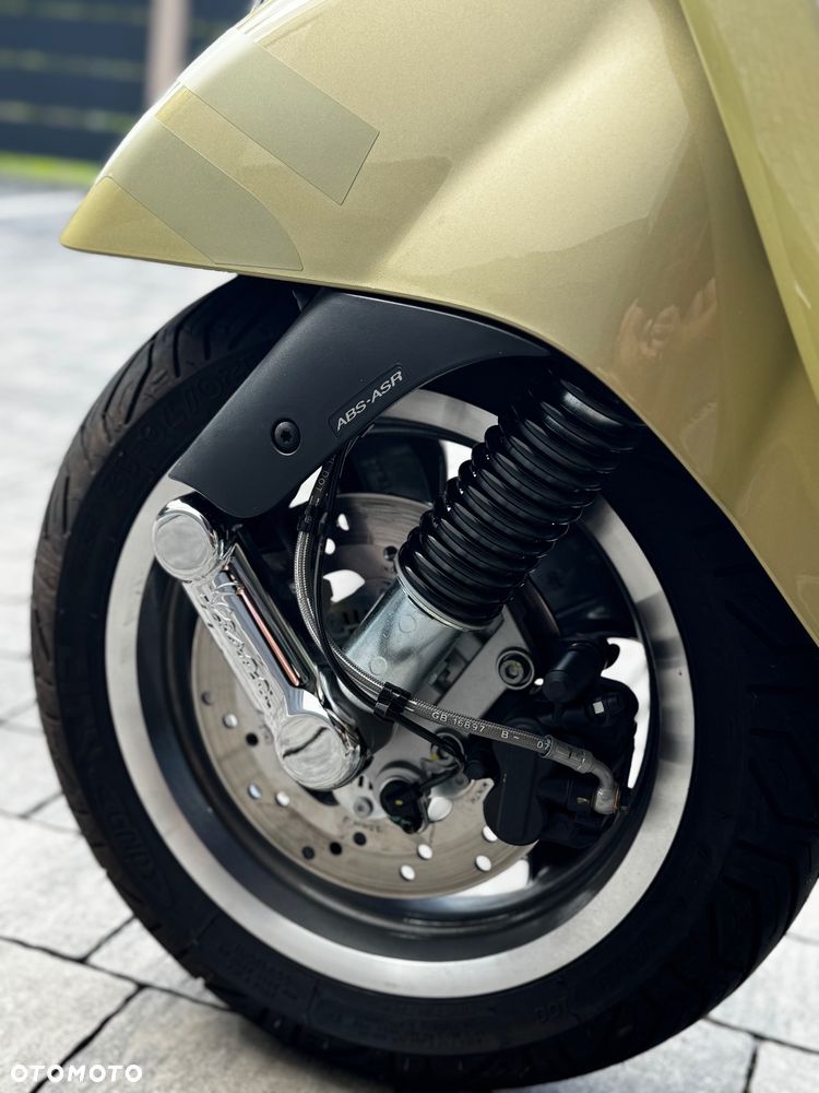 Piaggio Vespa - 7