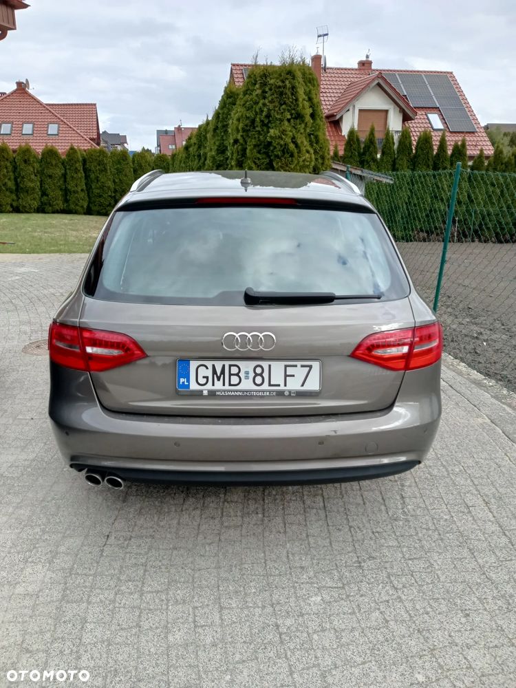 Audi A4 Avant 2.0 TDI S tronic - 4