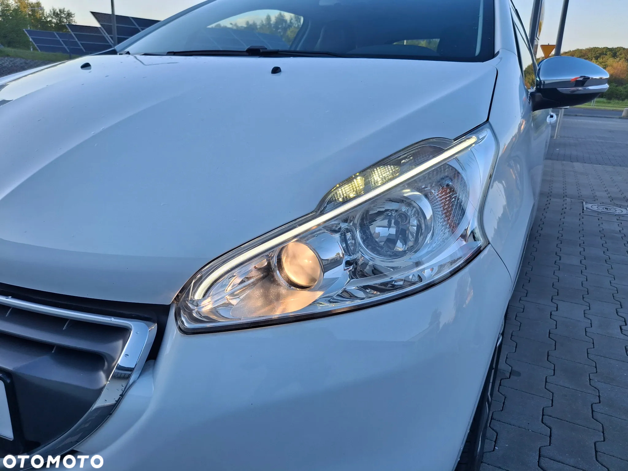 Peugeot 208 120 VTI Allure - 18