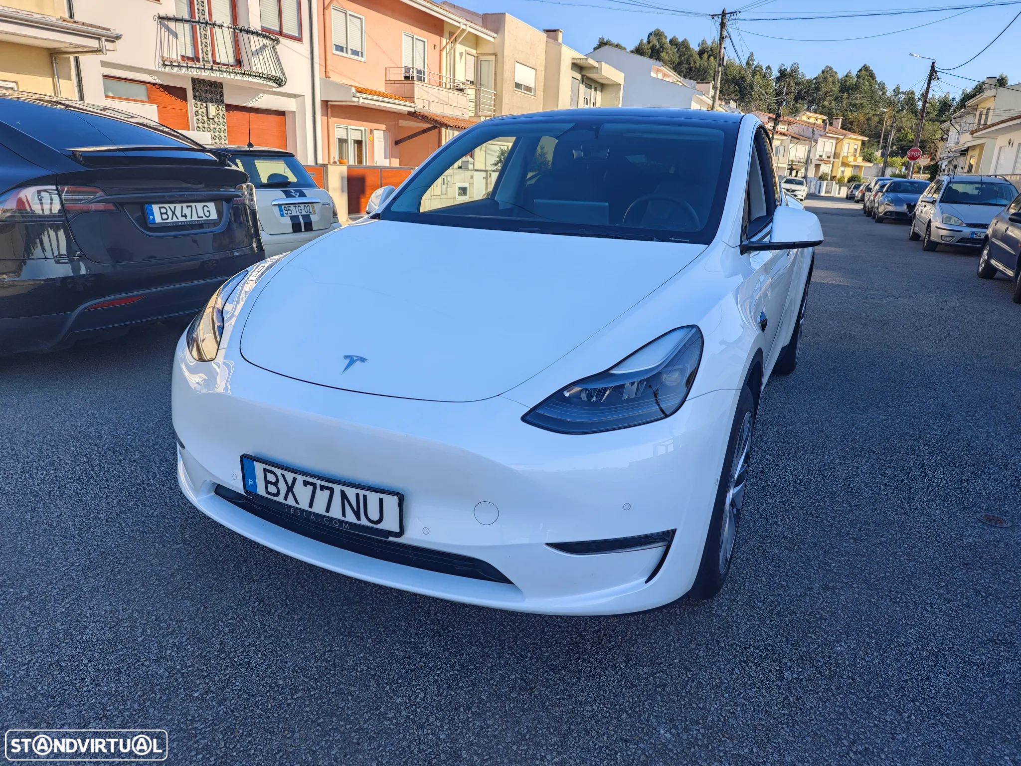 Tesla Model Y Long Range Dual Motor AWD - 5