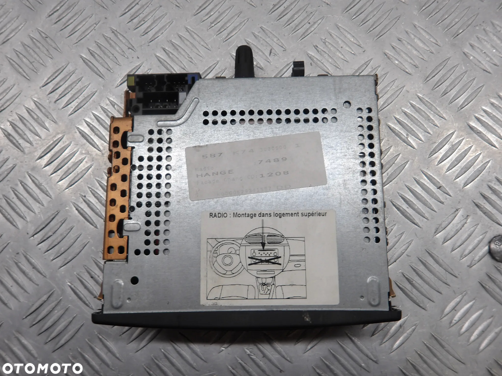 RENAULT LAGUNA II KOMBI 1.9D RADIO CD 8200317489 - 2