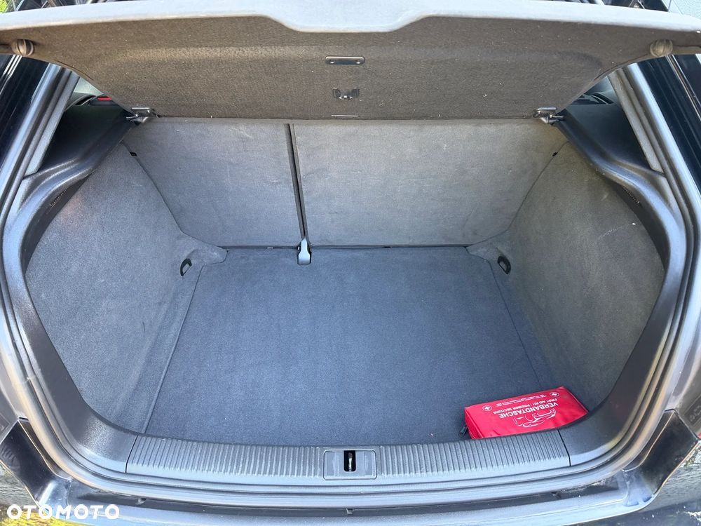 Audi A3 3-drzwiowe 1.4 TFSI S line Sportpaket - 29