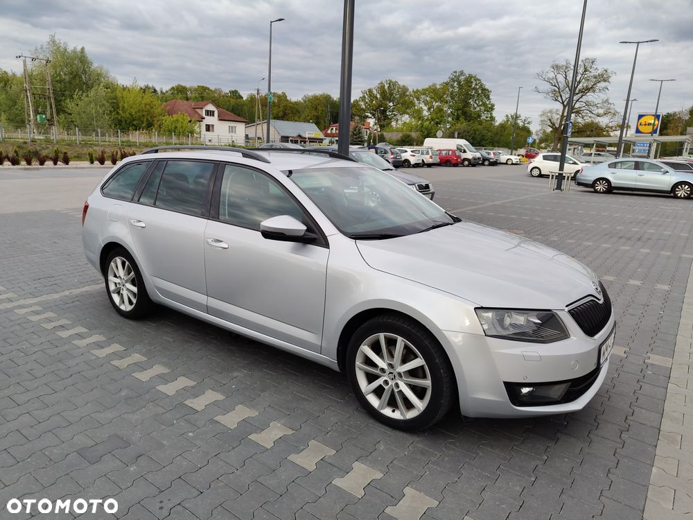 Skoda Octavia - 2