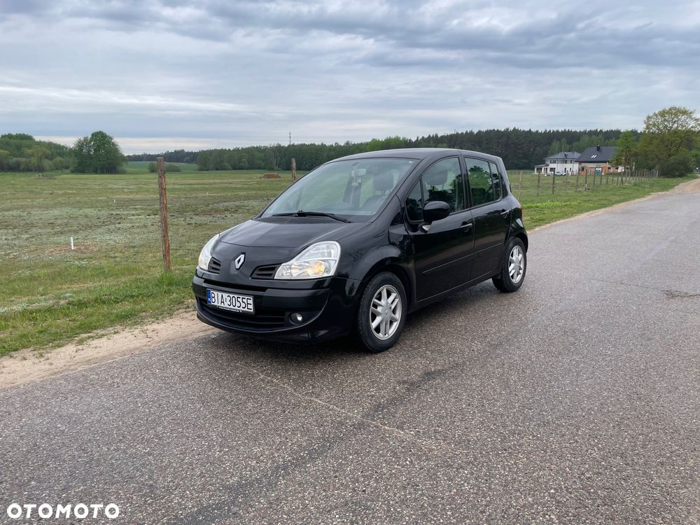 Renault Modus - 1