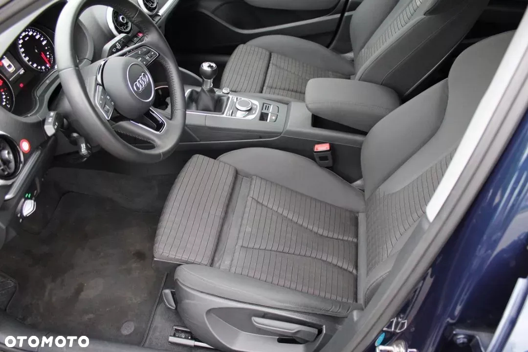 Audi A3 1.6 TDI Sport - 11