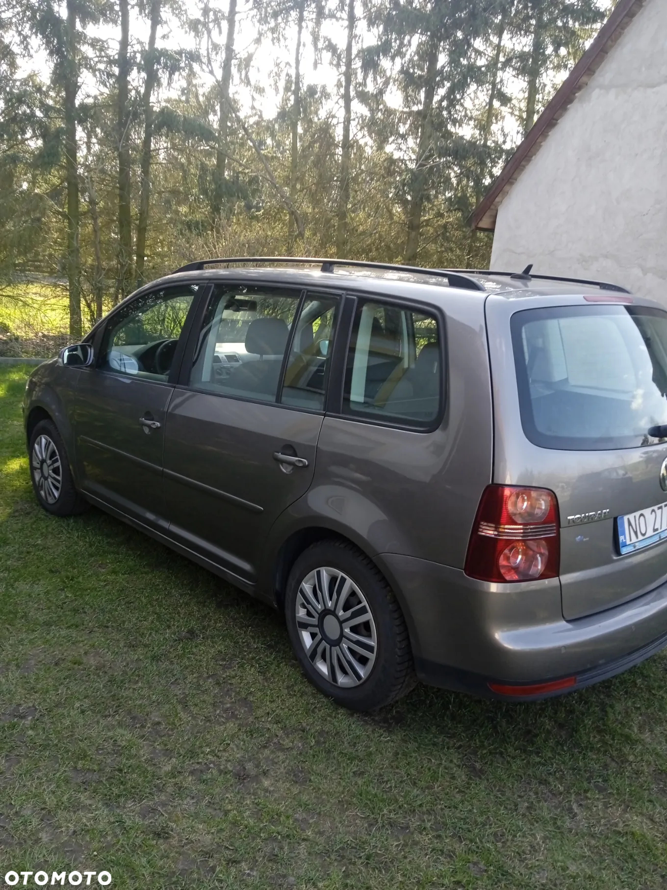 Volkswagen Touran 1.4 TSI Conceptline - 4
