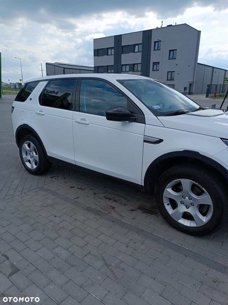 Land Rover Discovery Sport 2.0 eD4 Pure - 17