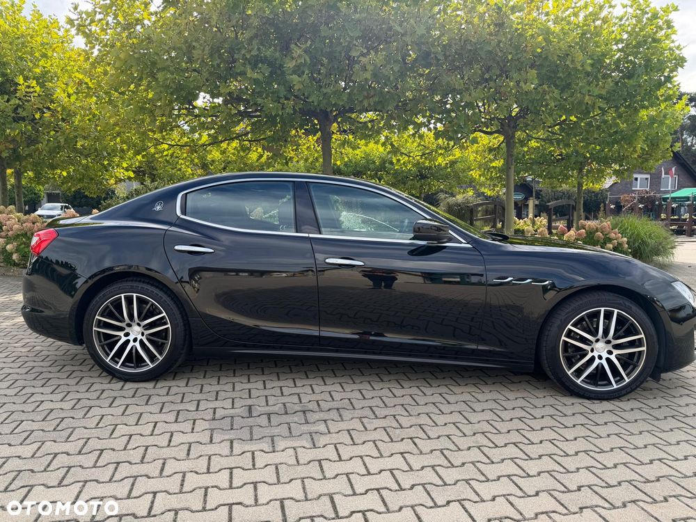 Maserati Ghibli GranSport - 9