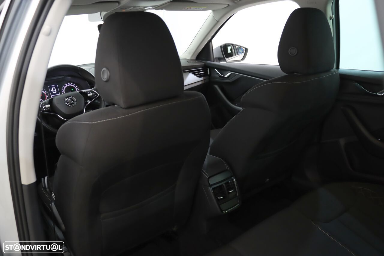 Skoda Kamiq 1.0 TSI Ambition DSG - 8
