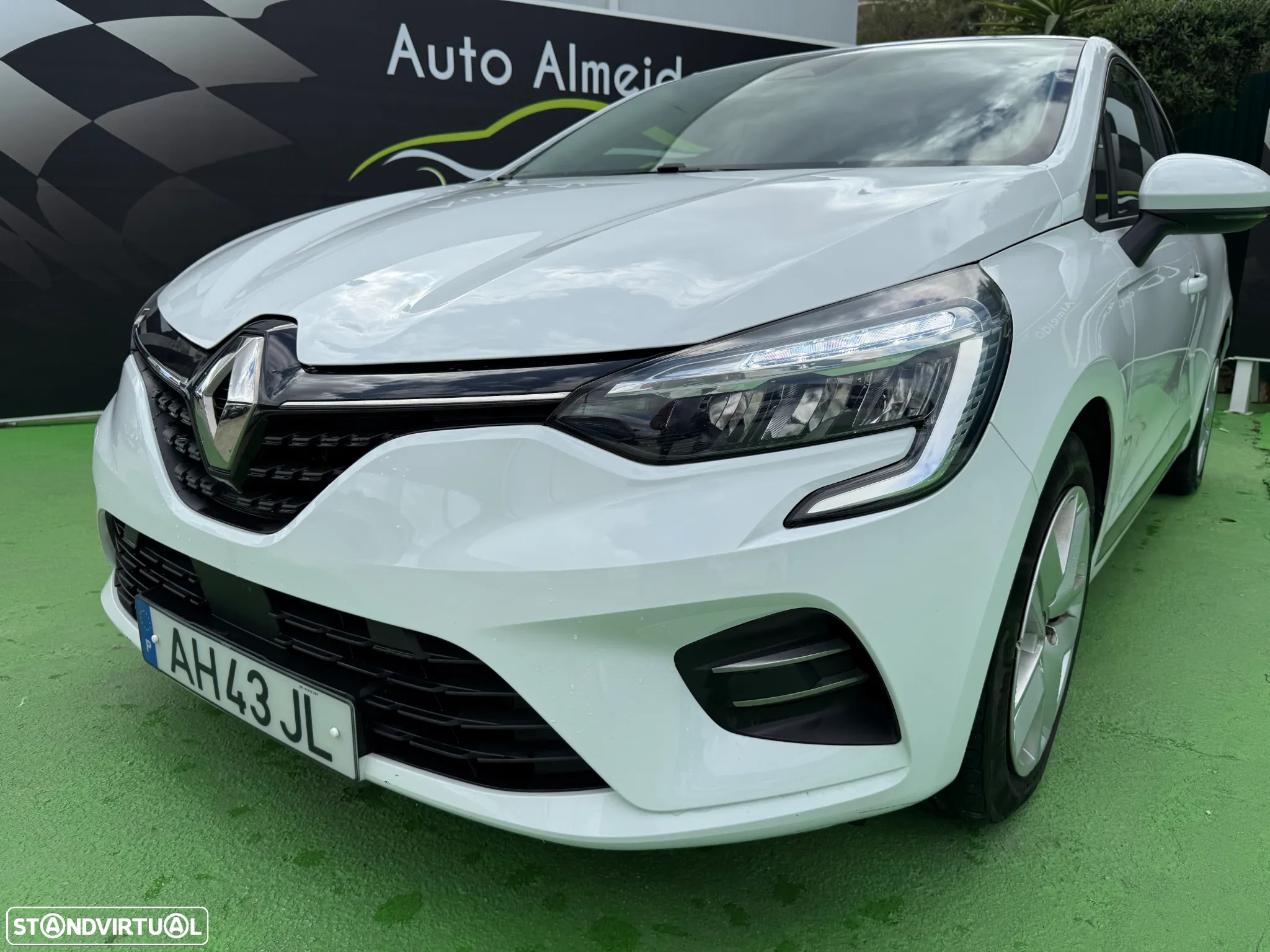 Renault Clio 1.5 Blue dCi Intens - 11