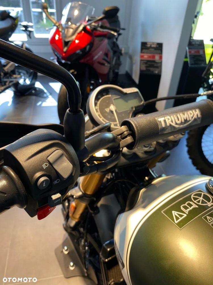 Triumph Scrambler - 4
