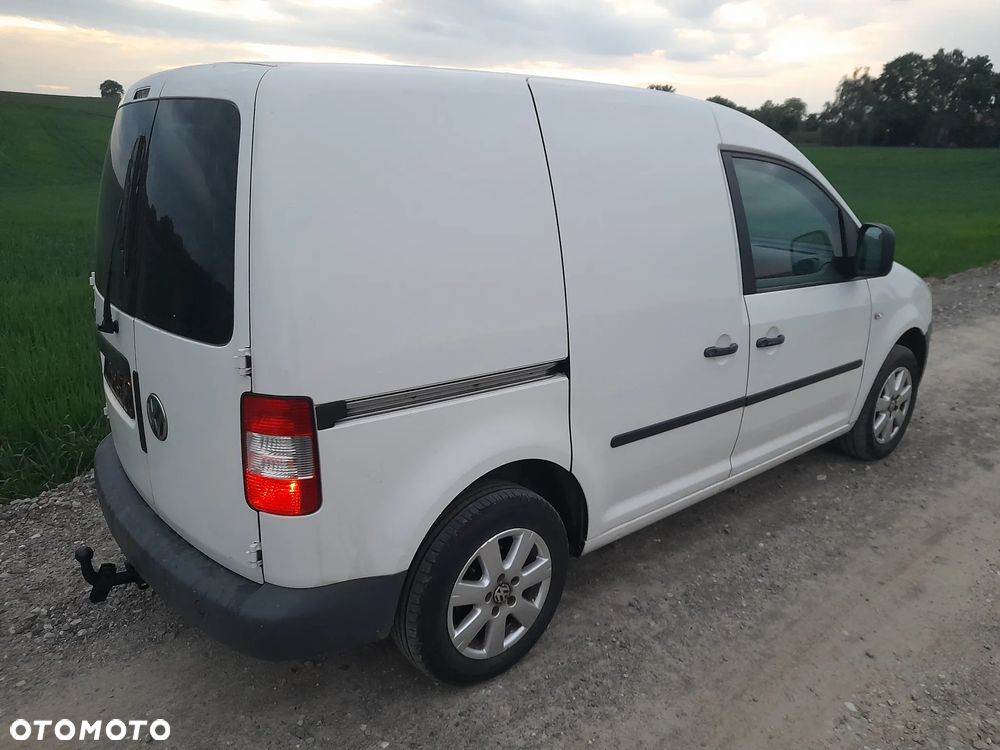 Volkswagen Caddy - 12