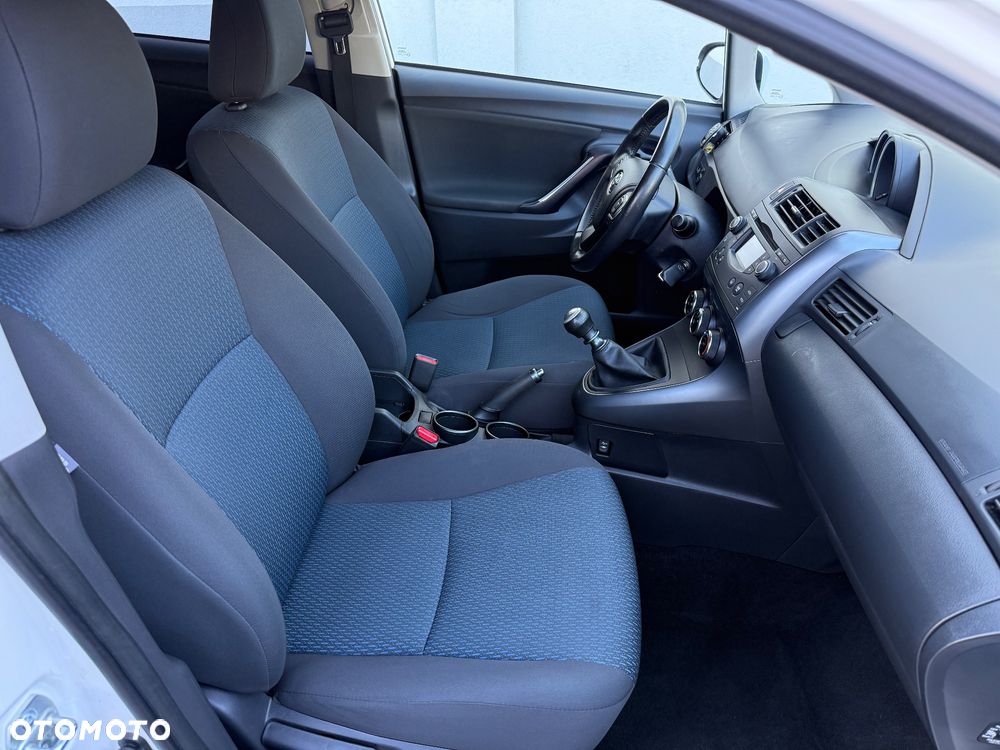 Toyota Verso 1.6 Active EU6 - 14