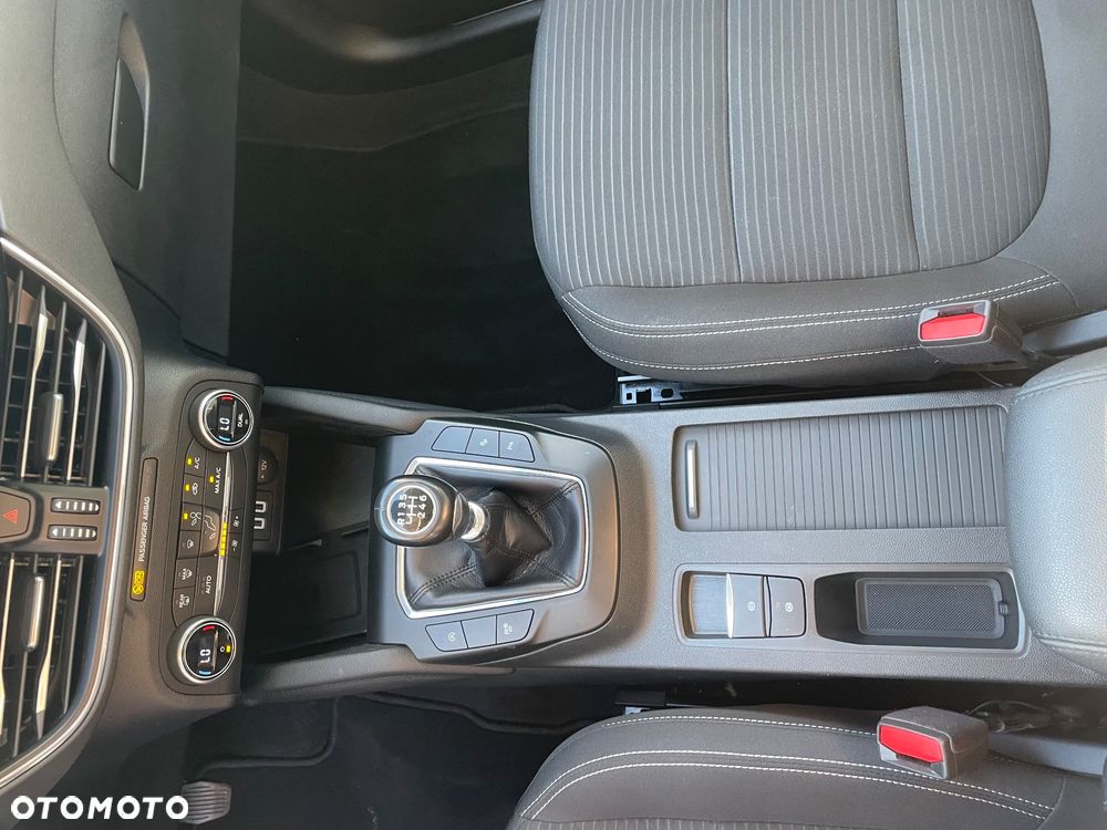 Ford Kuga 1.5 EcoBlue FWD Titanium - 22