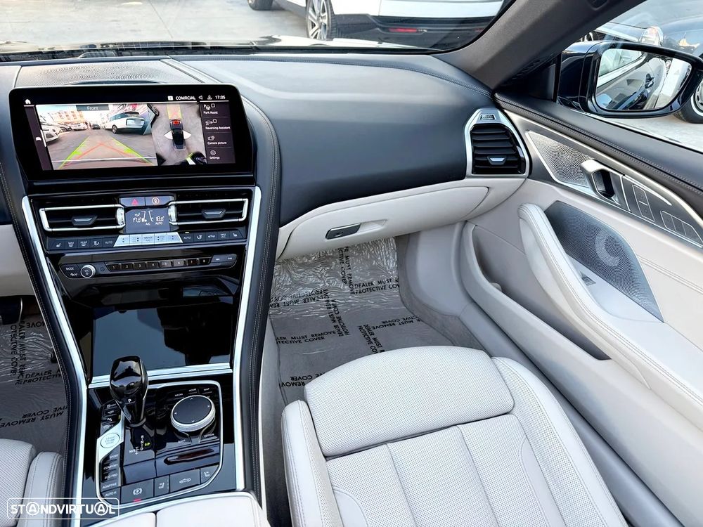 BMW 840 i xDrive - 12