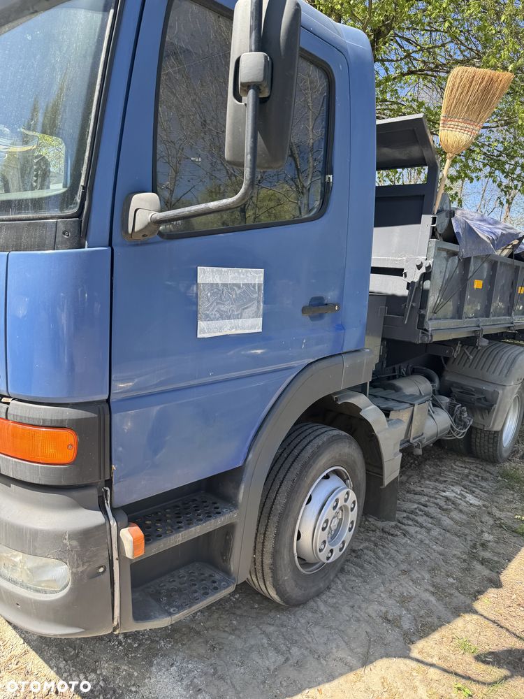Mercedes-Benz ATEGO - 15