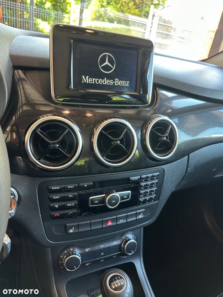 Mercedes-Benz Klasa B 180 CDI - 16
