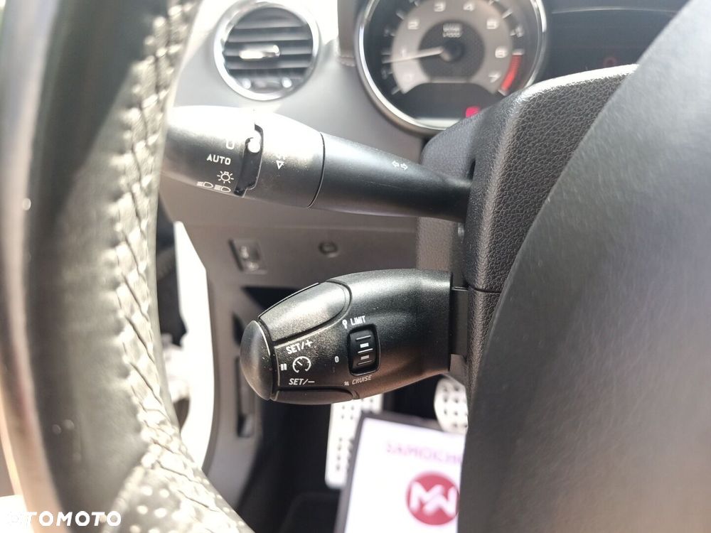 Peugeot RCZ 1.6 THP - 22