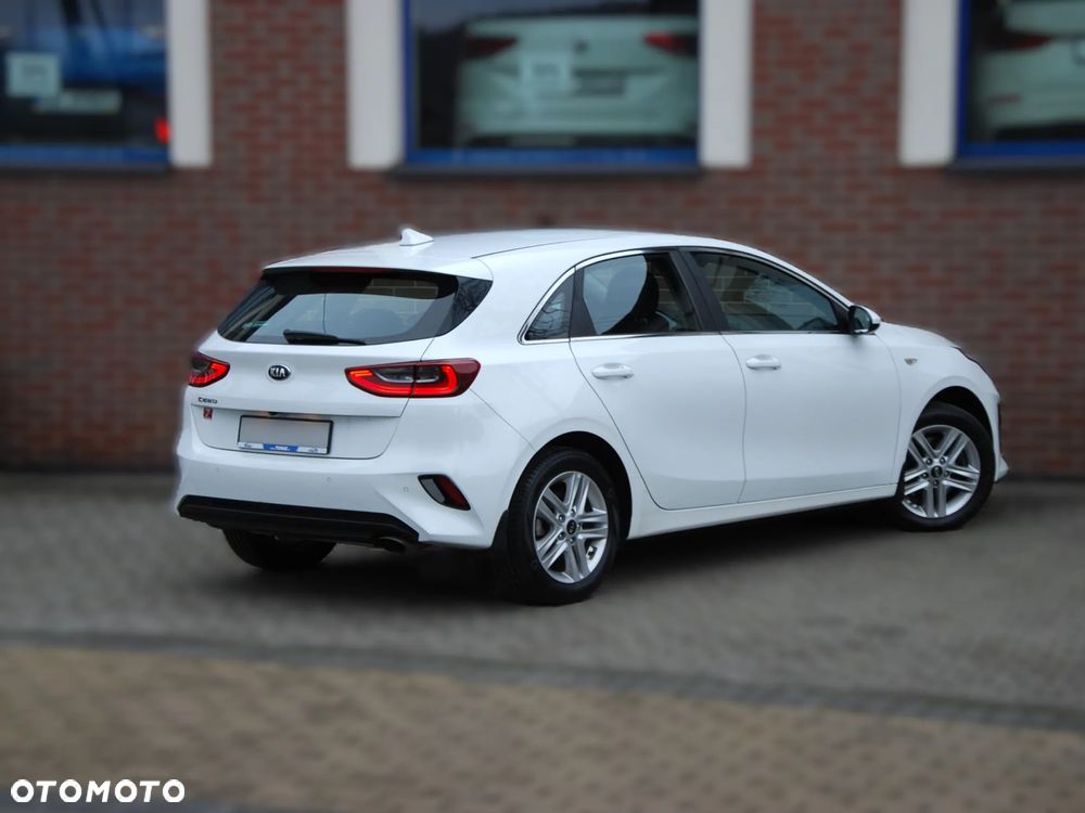 Kia Ceed 1.4 M - 21