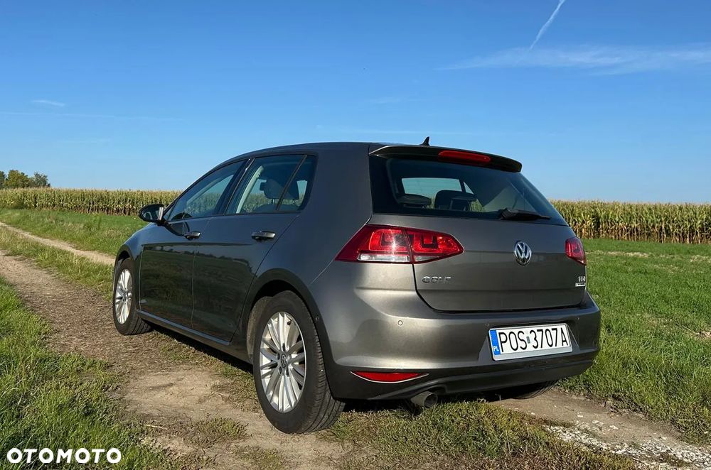 Volkswagen Golf 1.6 TDI BlueMotion Comfortline - 4