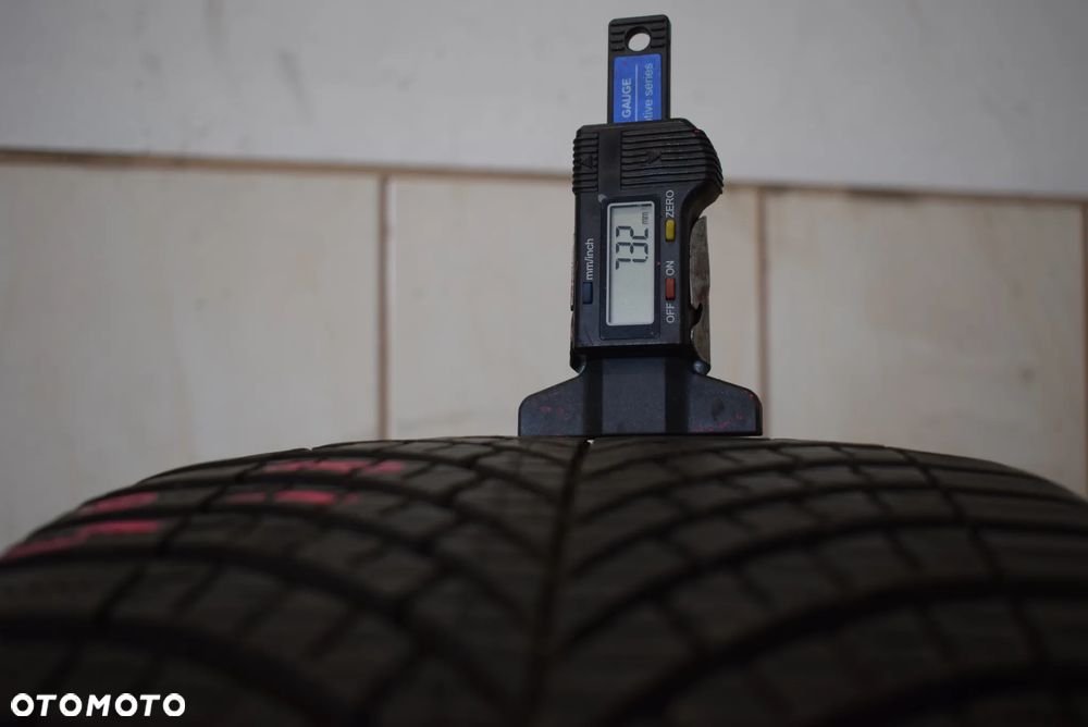 R18 225/40 Goodyear Vector 4seasons GEN-3 92Y Wysyłka gratis! - 4