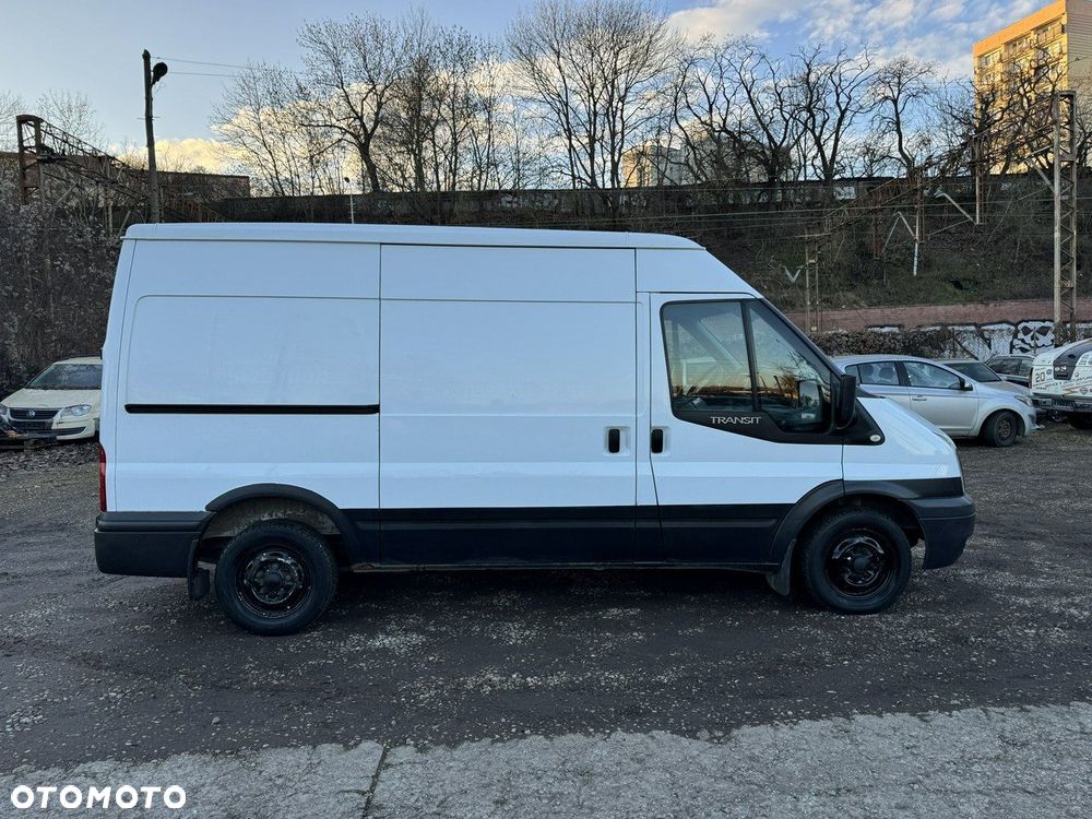 Ford Transit - 6