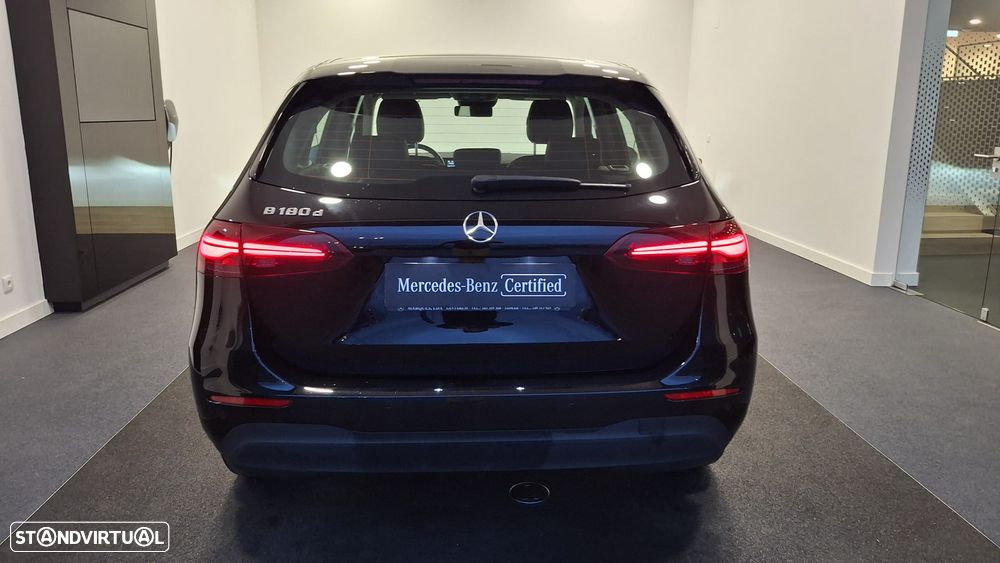 Mercedes-Benz B 180 d - 6