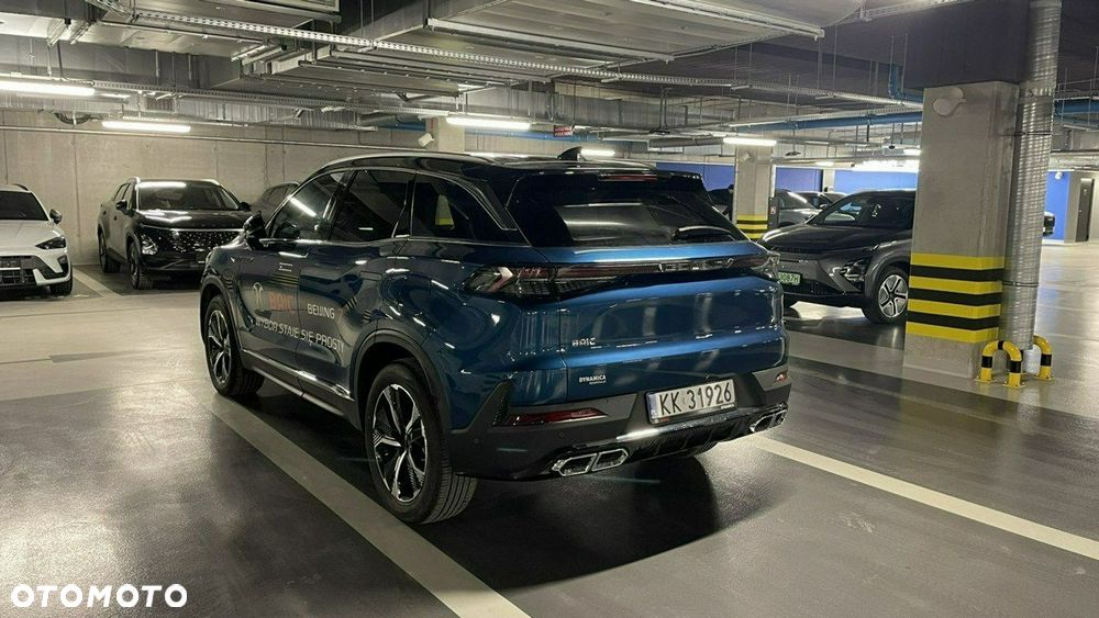 BAIC 7 - 7