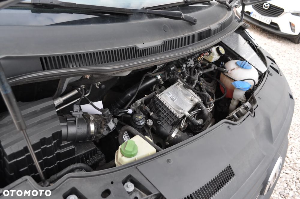 Volkswagen Transporter - 26