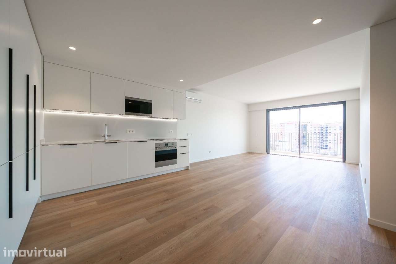 Apartamento T2 com estacionamento, Miraflores, Oeiras - Grande imagem: 4/38