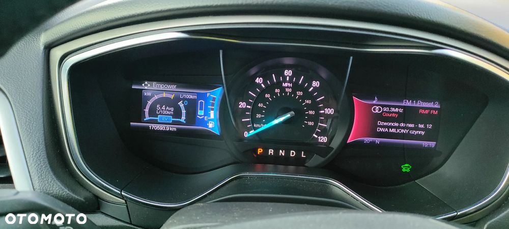 Ford Mondeo - 13