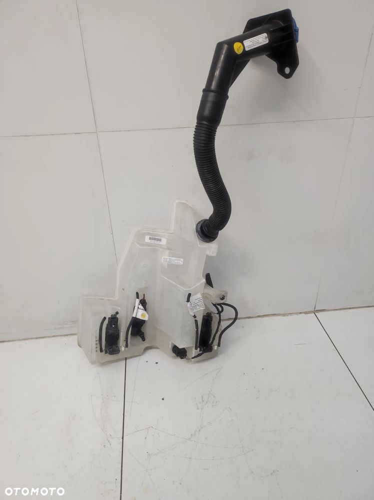 Zbiornik zbiorniczek spryskiwaczy Audi Q8 e-tron etron - 1