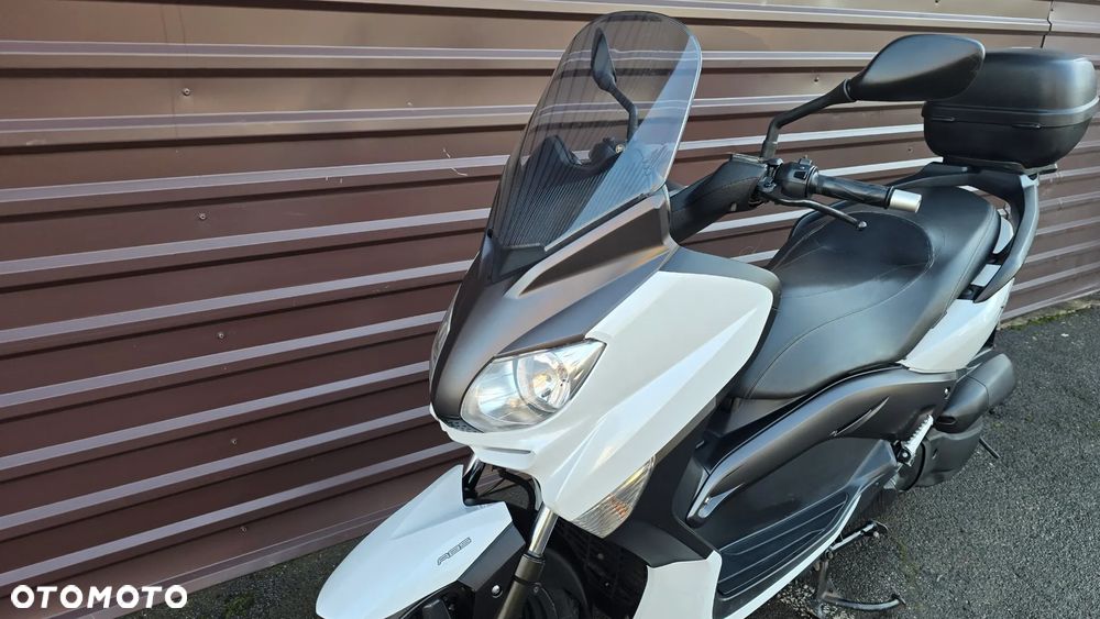 Yamaha X-max - 27