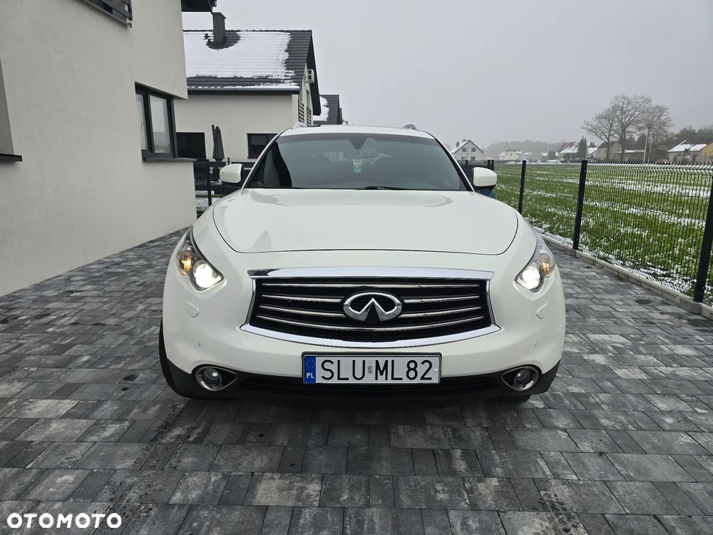 Infiniti QX70 3.0d S Premium - 9