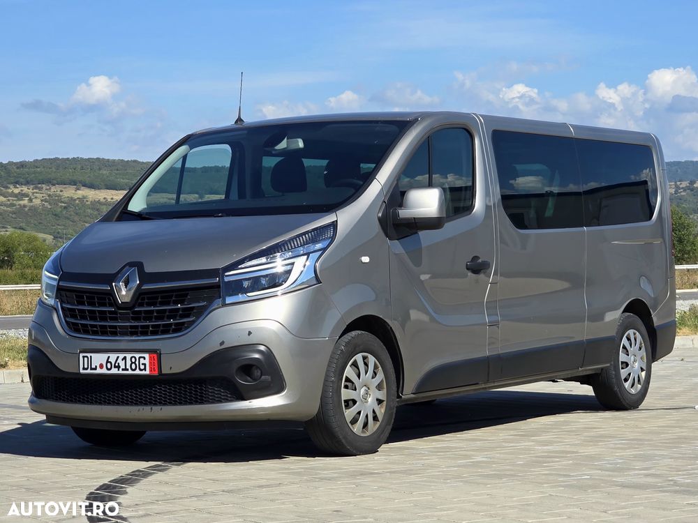 Renault Trafic - 2